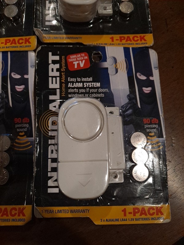 4 - INTRUD ALERT - Battery Door Alarm System - Window Cabinet House Security! gallery