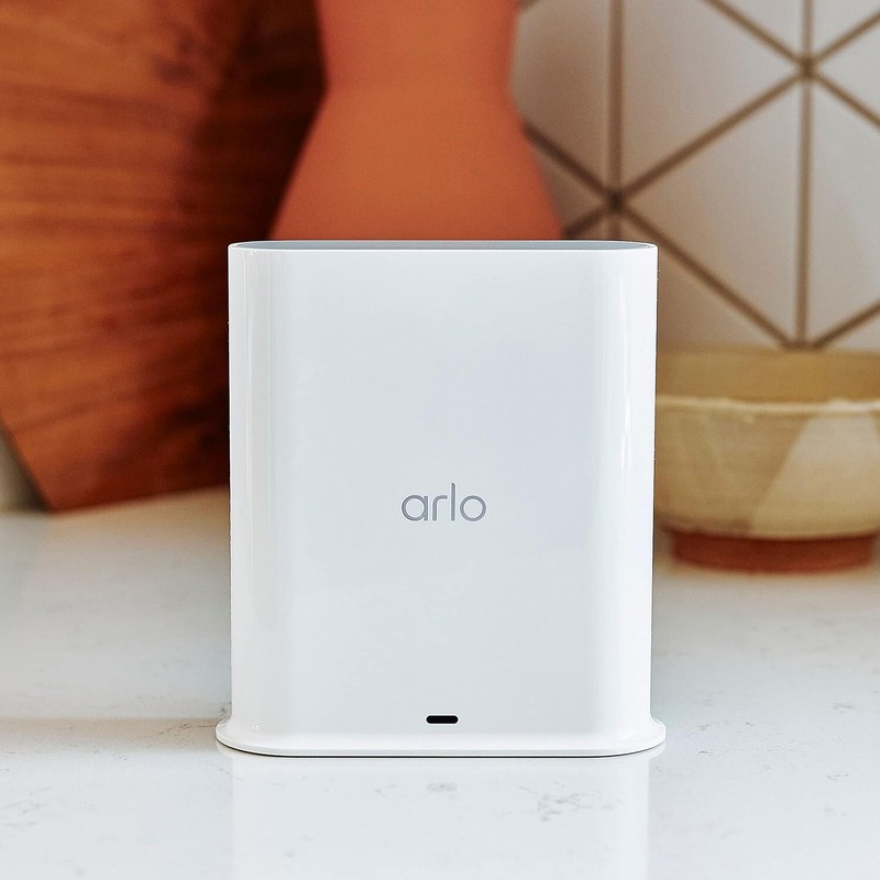 Arlo Pro SmartHub Connects Arlo Cameras to Wi-Fi, VMB4540