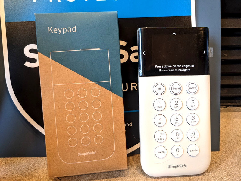 Complete SimpliSafe Security System Ready to Use Out of the Box! gallery
