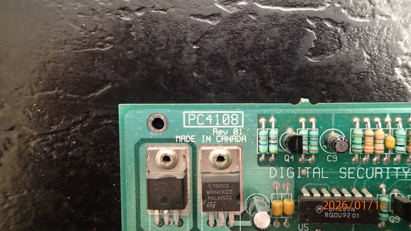 DSC PC4108 Expansion Module Board Pre Owned but working gallery