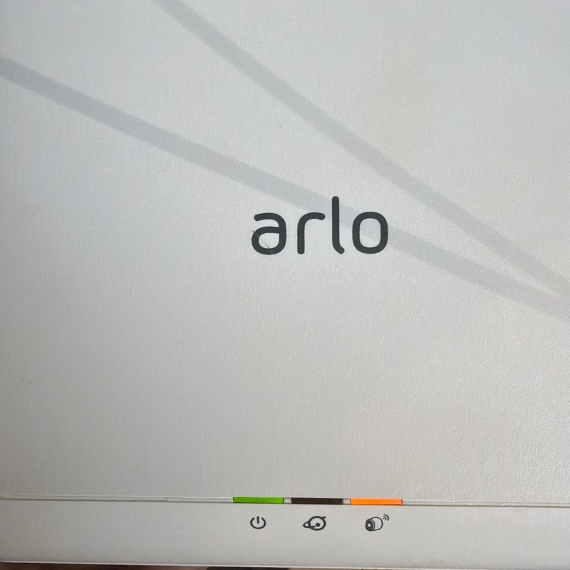 Netgear Arlo VMB4000 Wireless Security Hub Base Station w/ Power Adapter Tested gallery