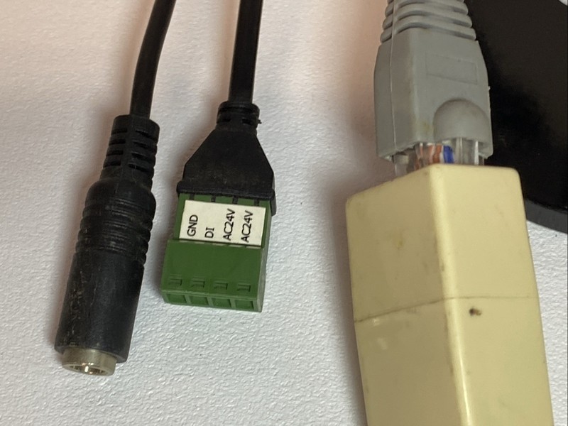 Alarm.Com ADC-V700X Outdoor IP Camera With Night Vision Used, Working Y6 gallery