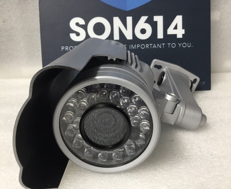 Security Color Camera W/ IR Day/Night Weather Resistance 600TVL 9-22mm PAL NEW! gallery