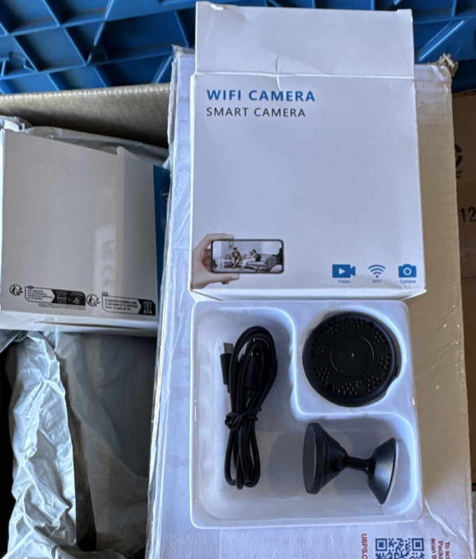 Wi-Fi Indoor Surveillance Camera Black IP/Network USB Powered with Cable & Mount
