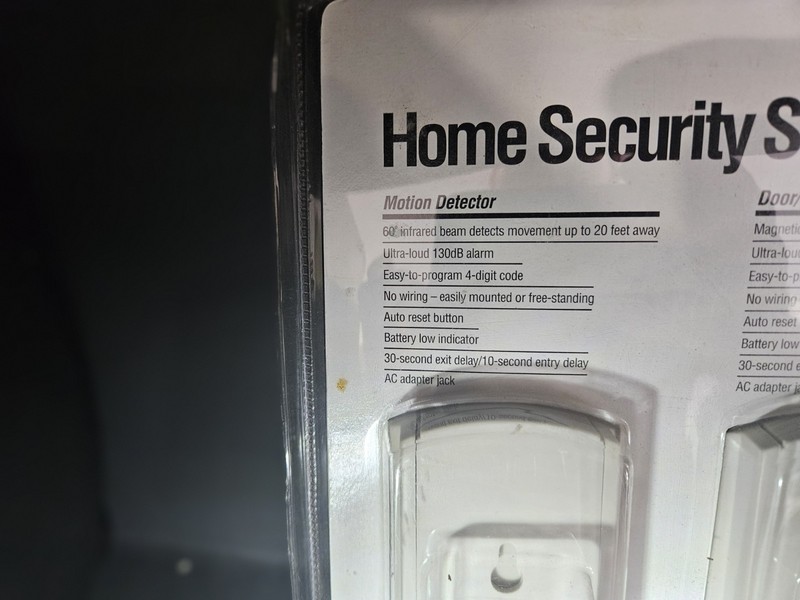 Emerson Home Security System SMA0415P 2 Alarms, Motion Detector and Siren NEW gallery