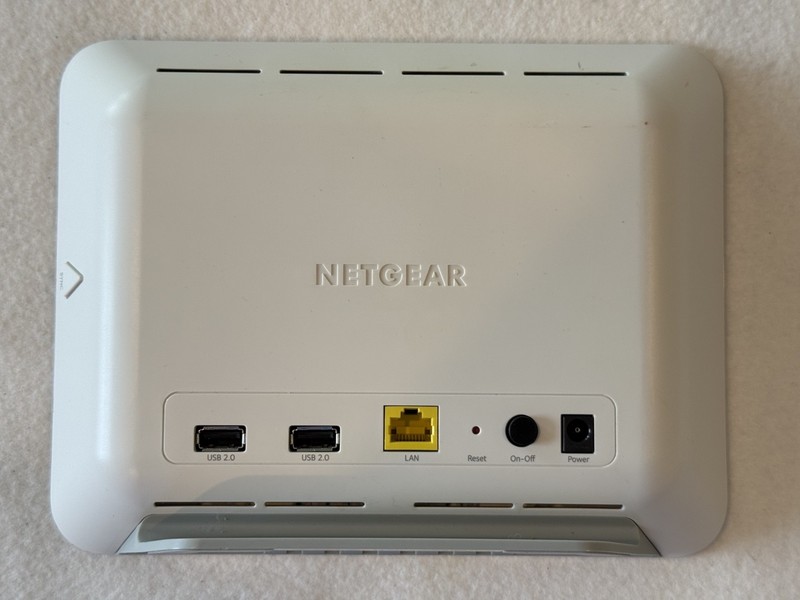 NETGEAR ARLO Base Station Wireless Wi-Fi VMB3000 Hub w/ 2 Cameras gallery