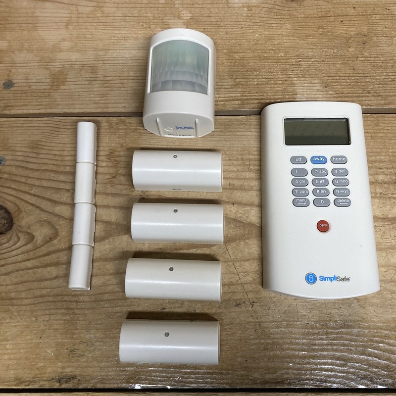 SimpliSafe KP1000 Original First Generation Keypad W/ ES1000 Sensors