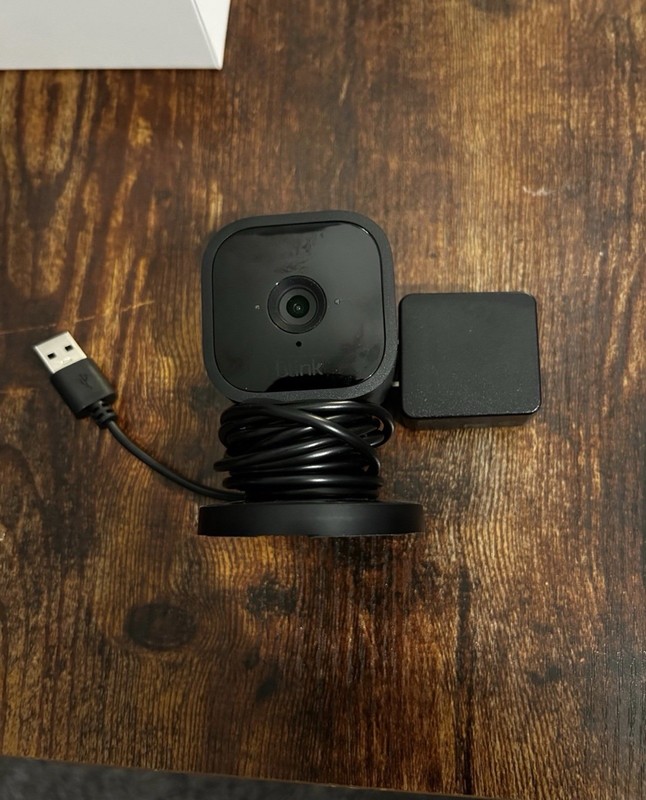 Reolink Argus Eco Ultra Camera System + Four Blink Mini Cameras gallery