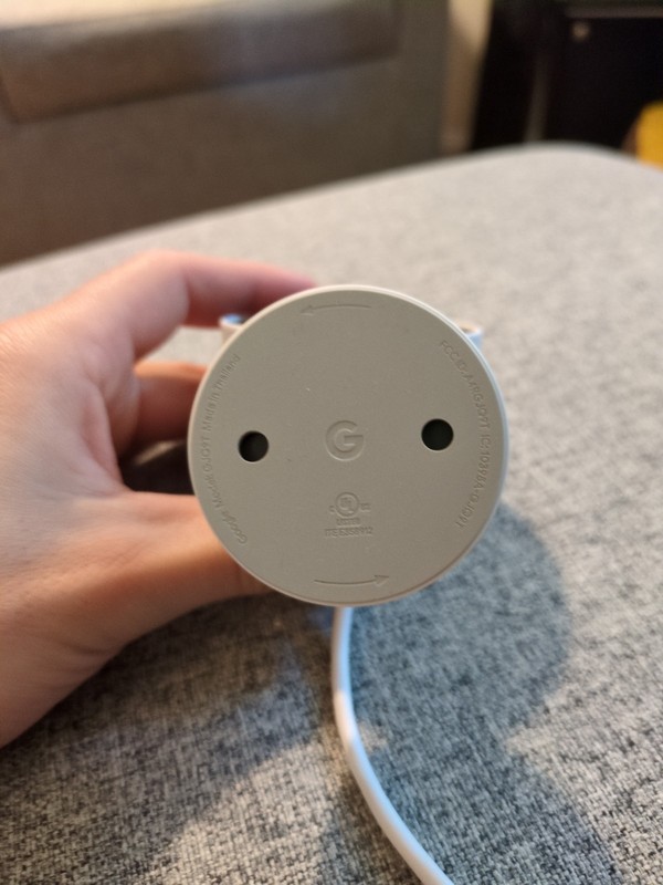 Google Nest Indoor Cam 1080p (Wired) - 2nd Generation - Snow gallery