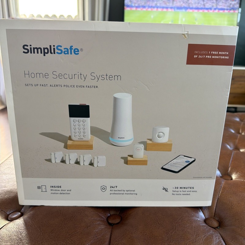 SimpliSafe 8 Piece Wireless Home Security System – Alexa, Google assistant