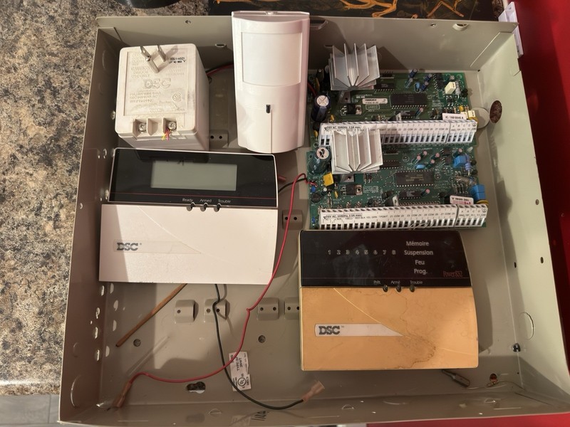DSC ALARM SYSTEM