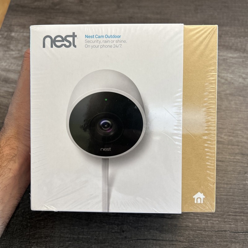 Brand New Sealed Google Nest 1st Gen Nest Camera Outdoor Model A0033