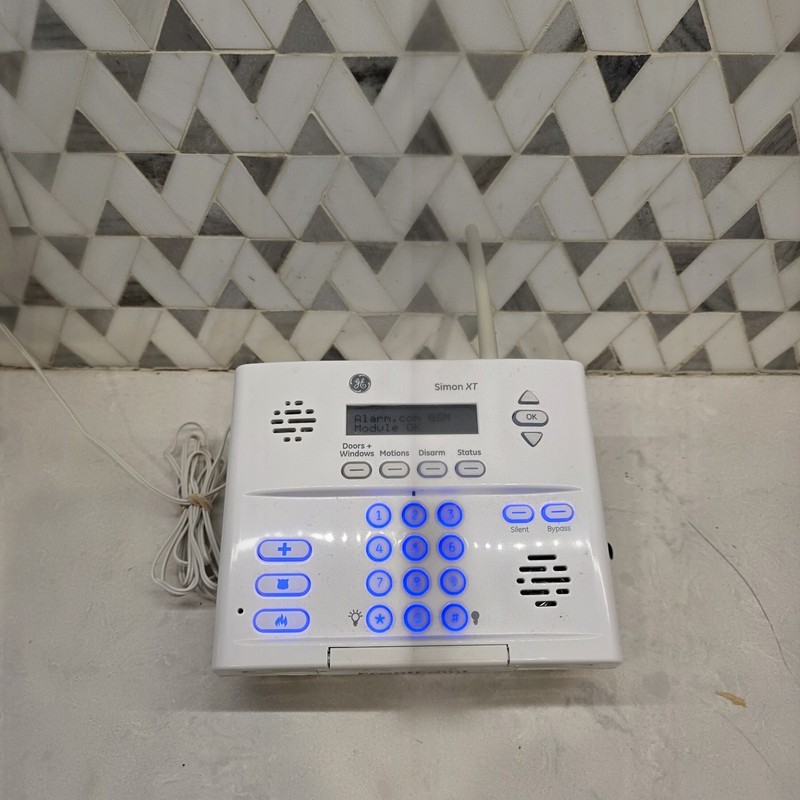 GE Simon XT 600-1054-95R Wireless Security ALARM PANEL BOARD V2 UNIT, Panel only