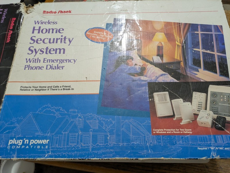 Radio Shack Wireless Home Security System With Emergency Phone Dialer