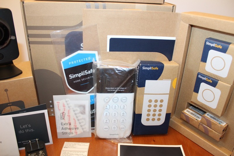 SimpliSafe Home Security System with Indoor & Outdoor Cameras - 8 Piece Kit gallery