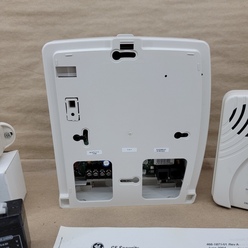 GE Simon 3 Security System Control Panel Starter Kit Speaker System Touchtalk gallery