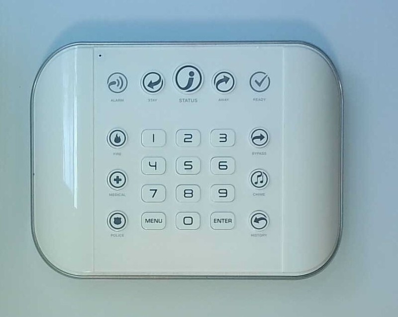 Interlogix Ultrasync Self-Contained Wireless Security Alarm System Hub ZW-6400