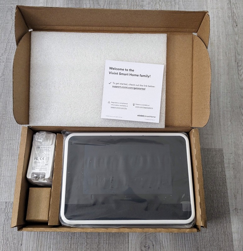 Vivint Smart Hub Control Panel VS-SH2000-C00 BRAND NEW FAST SHIPPING