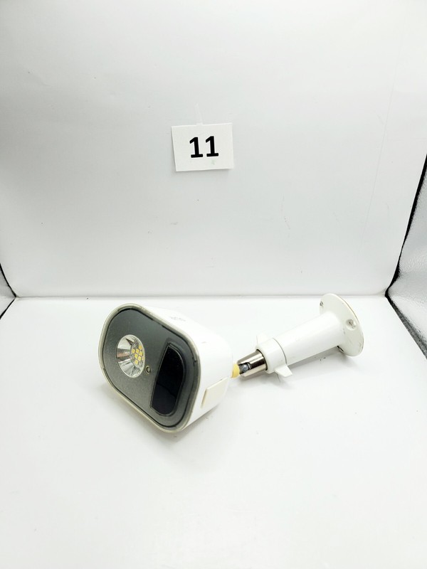 Arlo Motion Alert Security Smart Light AL1101 With Battery