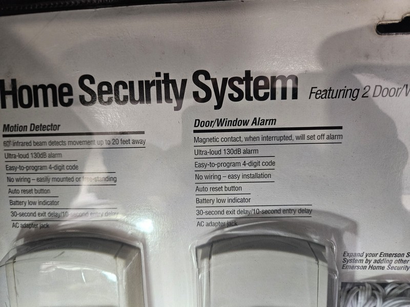 Emerson Home Security System SMA0415P 2 Alarms, Motion Detector and Siren NEW gallery