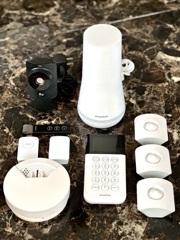 50% OFF MSRP!! UPGRADED SimpliSafe 9-Piece Wireless Home Security System