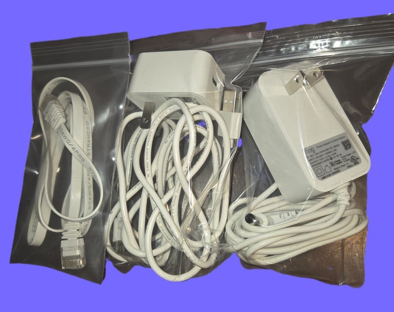 Ring 2nd Gen Hub 4HB1U9-0EN0 with Passcode Key Pad and Power Adapters gallery
