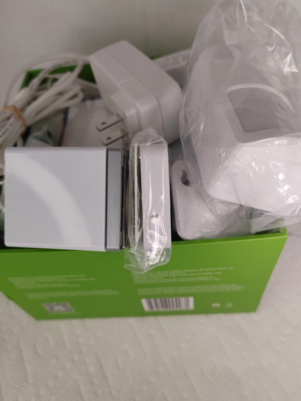 iSmartAlarm Wireless Smart Home Security System. Cube-remote Tag-motion-contact