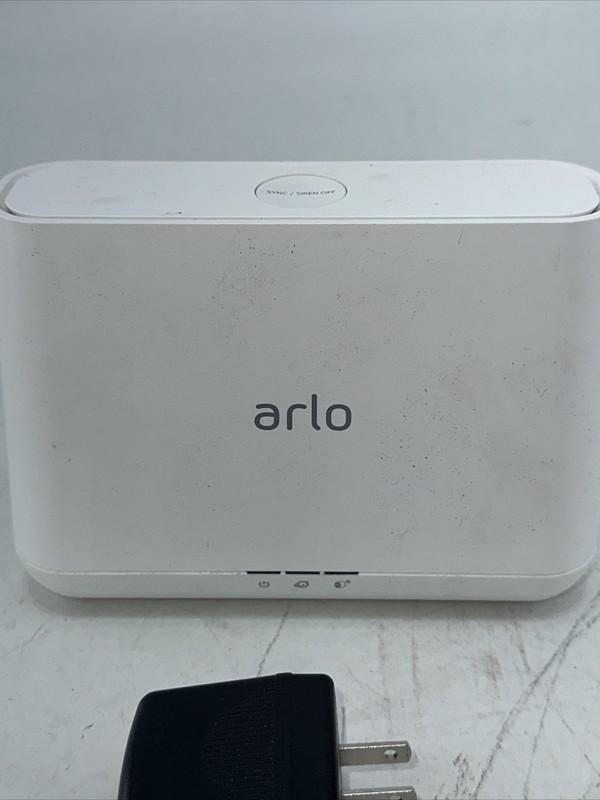 Netgear Arlo Pro VMB4000 + 1 Camera gallery