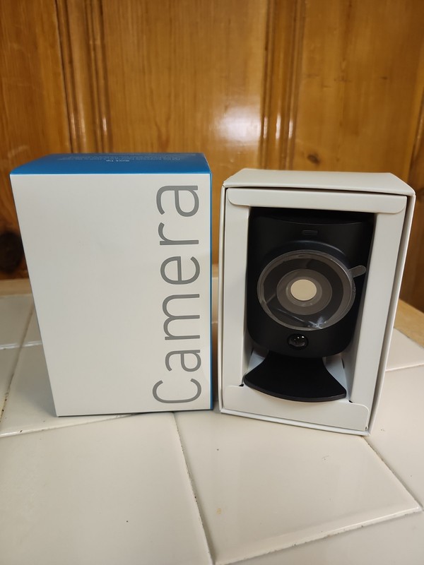 SimpliSafe SimpliCam SSCM1 Indoor Security Camera New Open Box