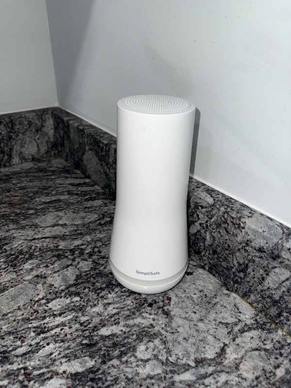 SimpliSafe Home Security System Wireless Keypad SSKP3 & SSBS3 Working System gallery