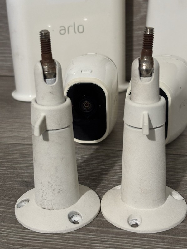 2x NETGEAR Arlo Base Stations VMB40000 VMB4540 and 2 VMC4030P Cameras - AS-IS gallery