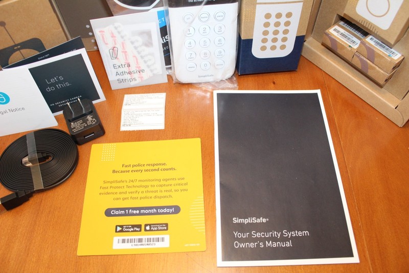 SimpliSafe Home Security System with Indoor & Outdoor Cameras - 8 Piece Kit gallery