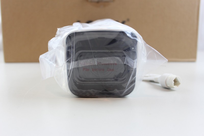 Lot of 4 Lorex LNB9292B 4K Bullet IP Cameras Motorized Varifocal Zoom 30 FPS gallery