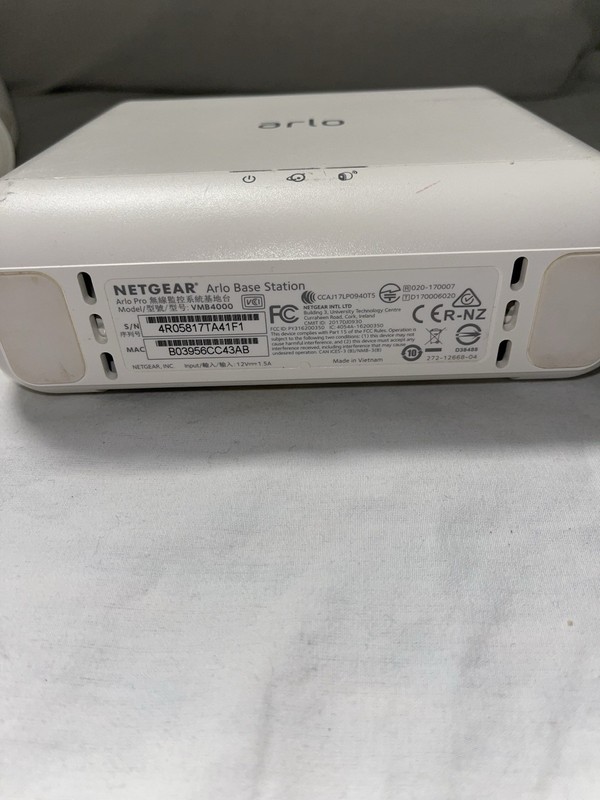 NetGear Arlo Pro VMB4000 L Security Base Station w/ 2 Cameras No Power Cords gallery
