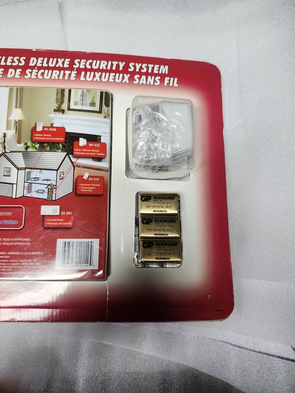 Sky Link Wireless Deluxe Security System New Sealed gallery