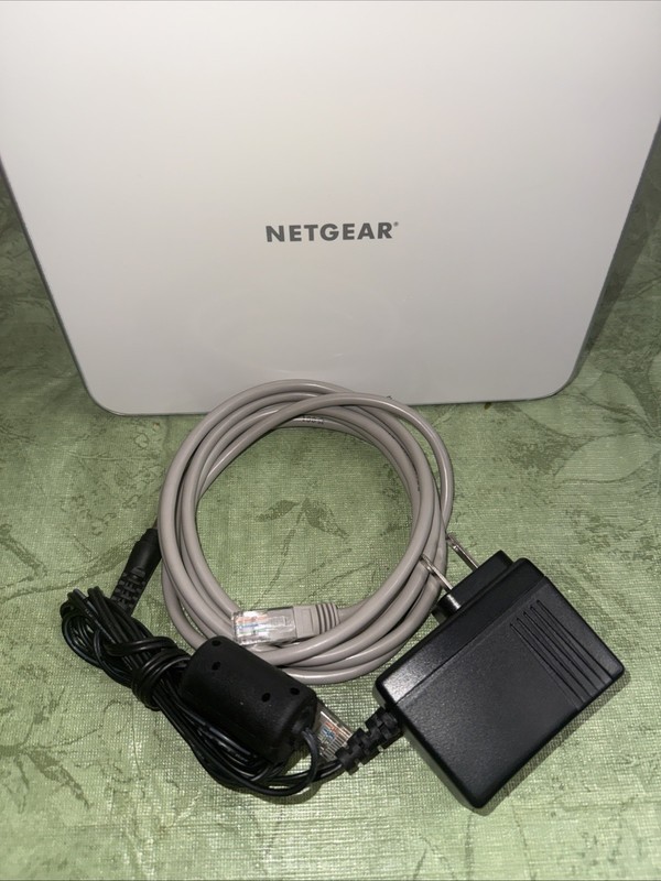 Netgear Arlo Base Station VMB3000 W/ Power Adapter Latest update Firmware