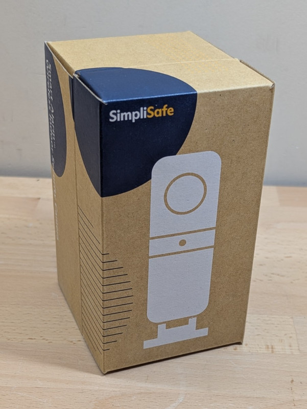 SimpliSafe CM006 Smart Alarm Night Vision Motion Camera Wireless Indoor Security