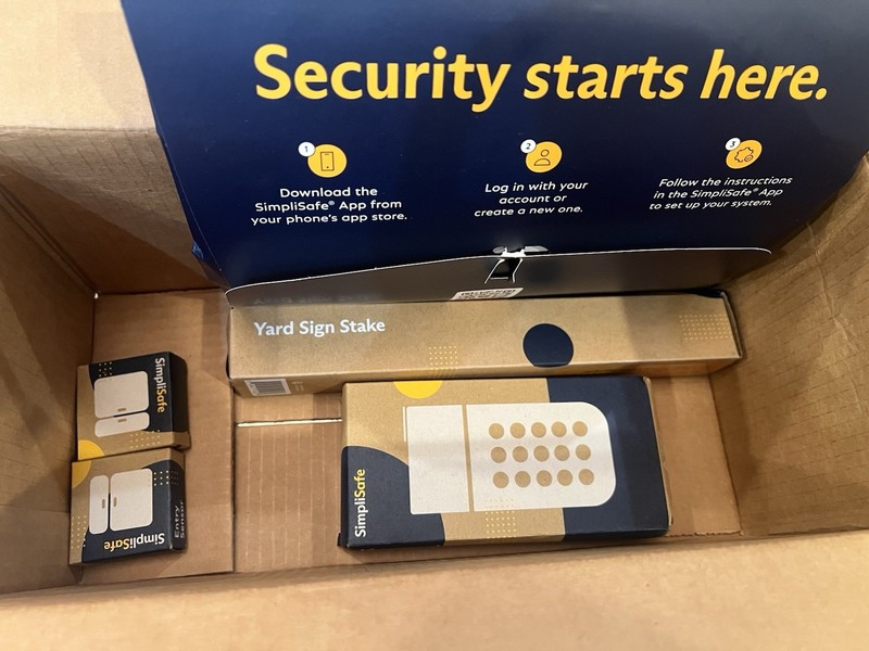 SimpliSafe Security System Kit Home Security Brand New Sealed Fast Shipping gallery