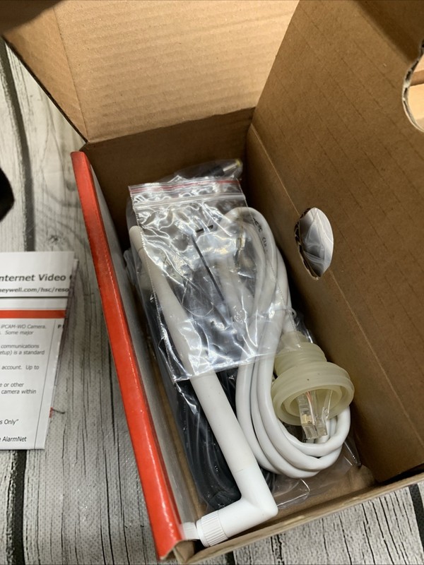 Honeywell iPCAM-WO Color IP Wireless Outdoor Security Camera White gallery