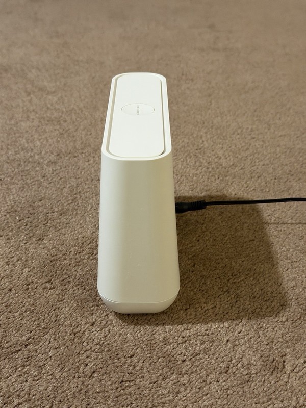 NETGEAR VMB4000 Arlo Pro Security Base Station w/AC Adapter (NO Cameras) gallery