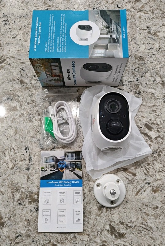Wi-Fi Camera 720 X 1280, 2.4 GHz, Speakers & Microphone, Memory Card White