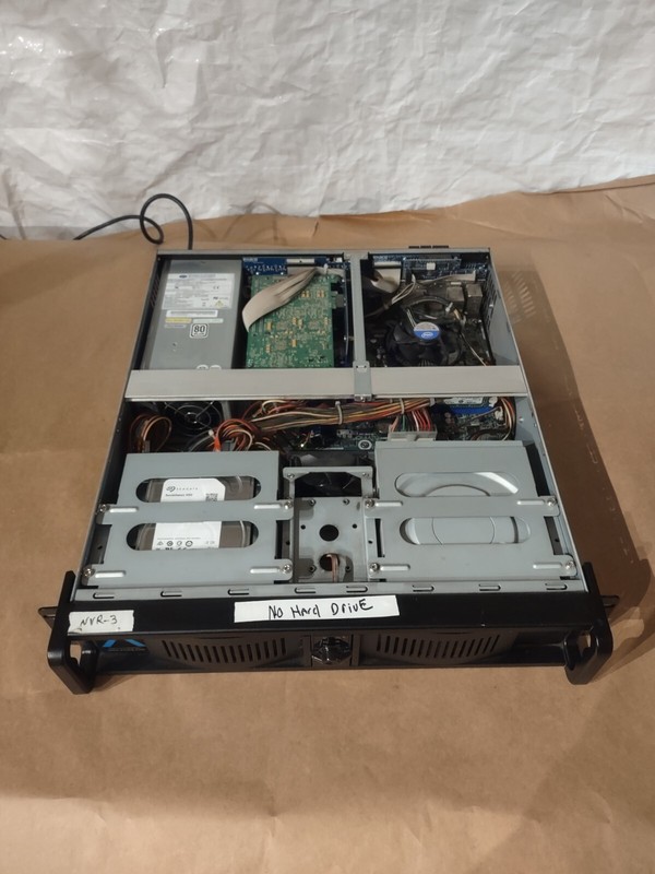 Exacq Vision 3208-96-6000-R2 *NO HARD DRIVE NO KEYS FOR REPAIR OR PARTS* gallery