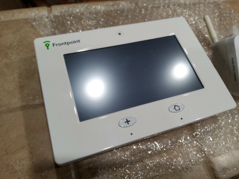 Frontpoint Security System TOUCH SCREEN PANEL motion sensor windows break sensor