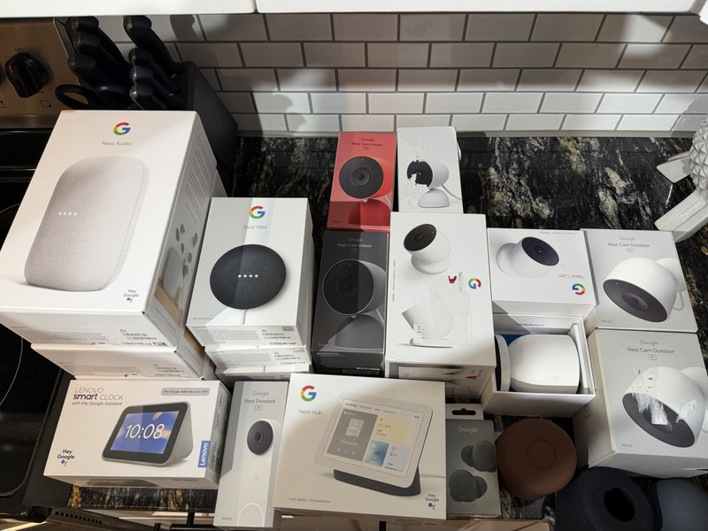 Google Security Bundle (Nest Battery Doorbell cam, and Nest Battery Cameras)