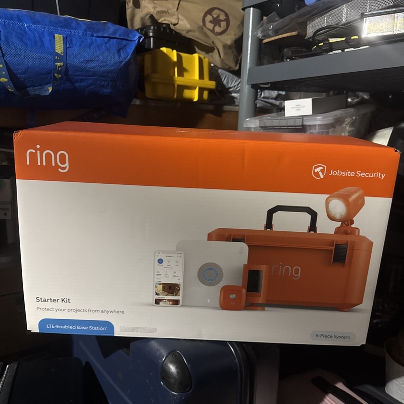NEW Ring Jobsite Security 5-Piece Camera System Starter Kit Orange