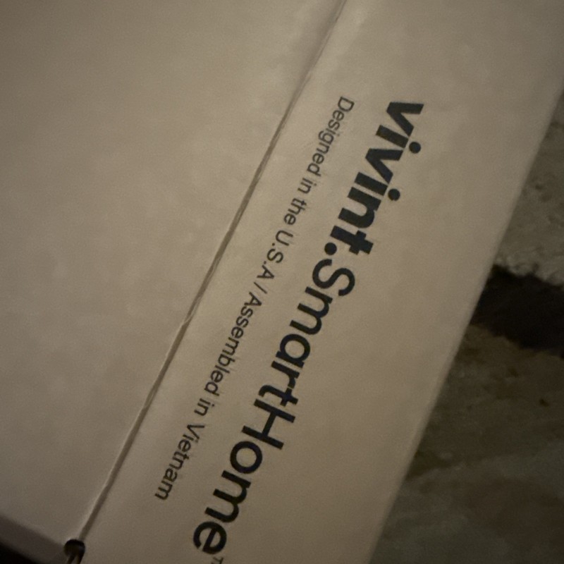 Vivint Smart Hub Control Panel VS-SH2000-C00 No Power Cord gallery