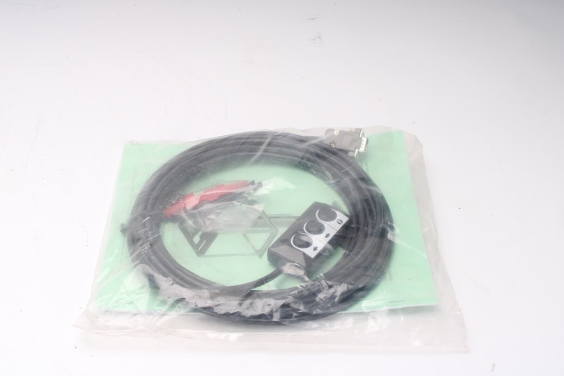 Display Devices CCL-2015-110V Teleconference Camera Ceiling Lift With Remote gallery