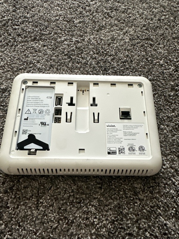 Vivint Smart Hub Control Panel Touchscreen VS-SH2000-C00 W/ Power Cord gallery