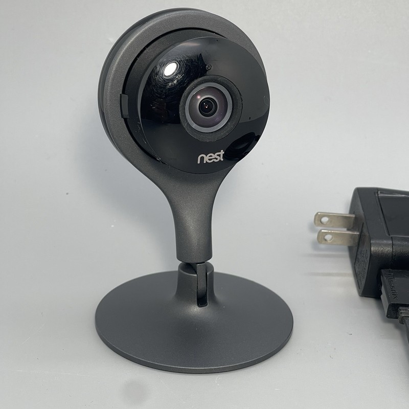 Google Nest Cam Indoor Security Wi-Fi Camera 1st Gen A0005 + power cord gallery