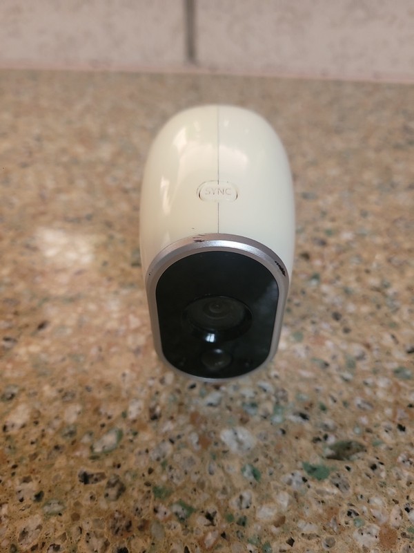 Arlo Single Wireless Indoor/Outdoor Security Cam VMC3030 *CAMERA ONLY* Tested gallery